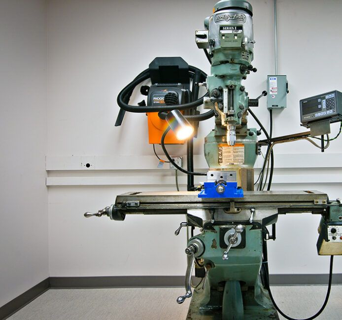 RESEARCH-LAB7-3DT__DSC3900-2-974x650x14x0x694x650x1665606299